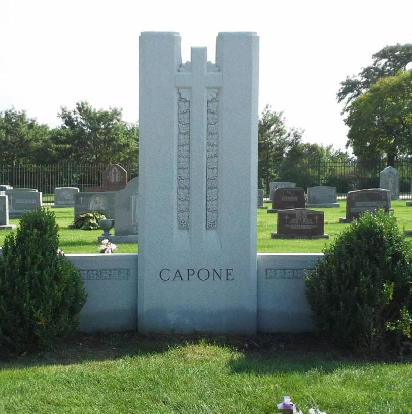 Capone 2-2