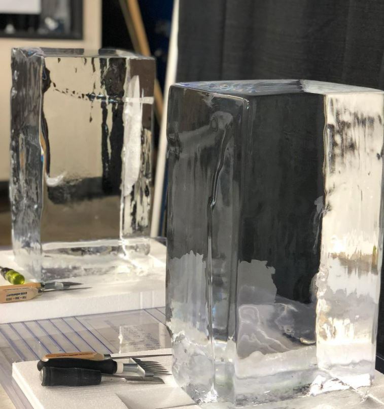 Crystal clear Ice Sculptures or Ice Sculpture Molds? For sure both are  impressive choices! It also mentions a great Busines…