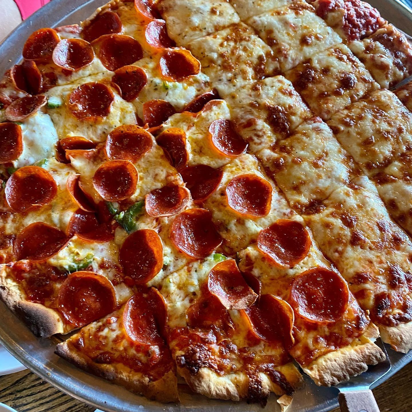 What Is Chicago-Style Pizza? It Depends On Who You Ask